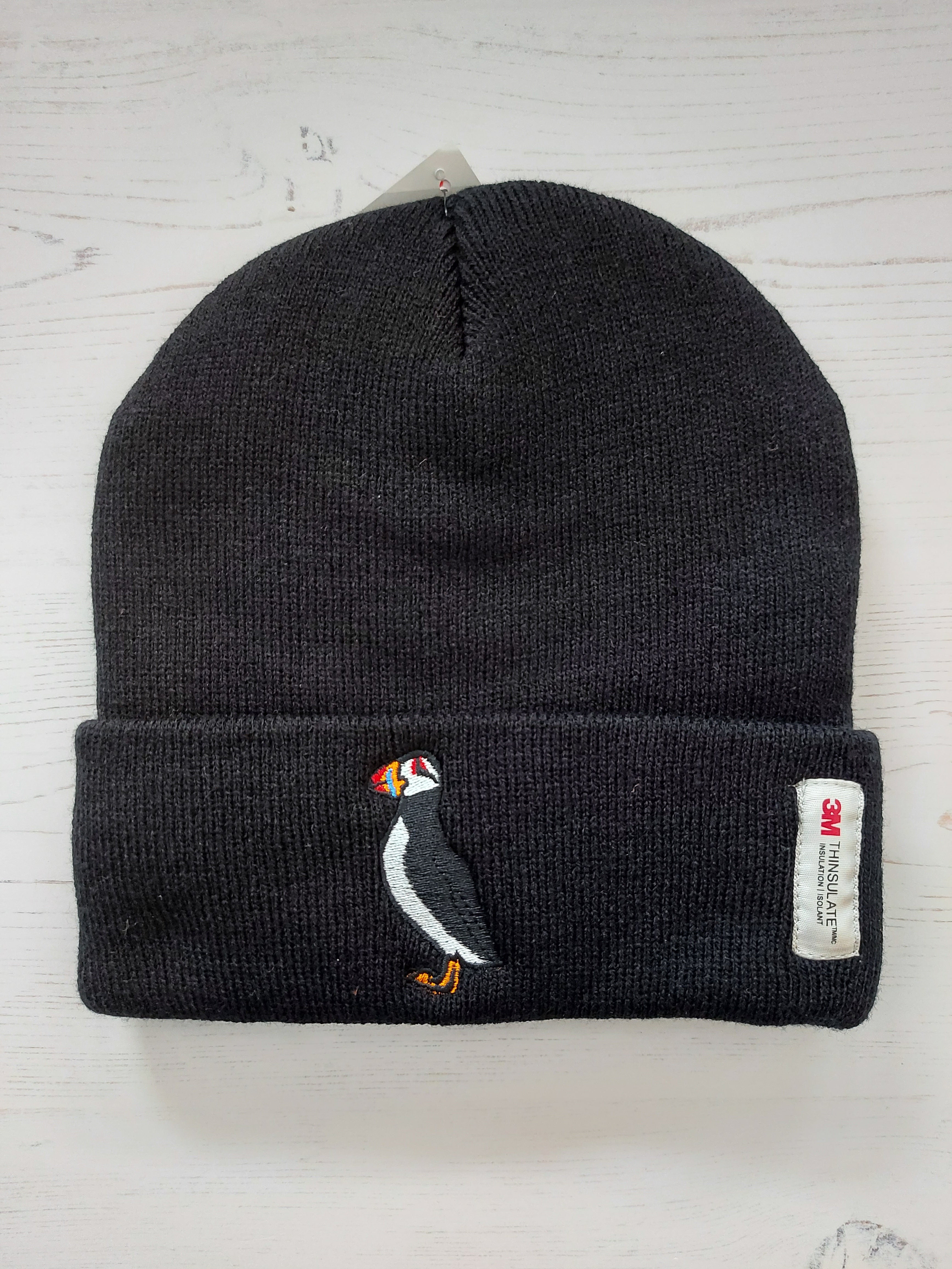 Blackpuffinbeanie.jpg?v=1683559667