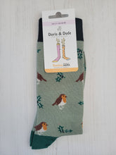 Load image into Gallery viewer, Green Robin Socks (size 3-7)
