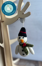 Load image into Gallery viewer, Snowman Felt Hanging Christmas Decoration
