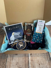 Load image into Gallery viewer, The Sustainable Christmas Gift Box

