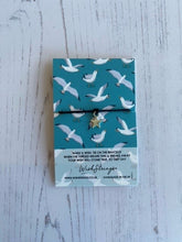 Load image into Gallery viewer, WishStrings Wish Bracelet - Seagulls
