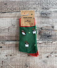 Load image into Gallery viewer, Christmas Save the Puffin Green Socks (size 7-11)
