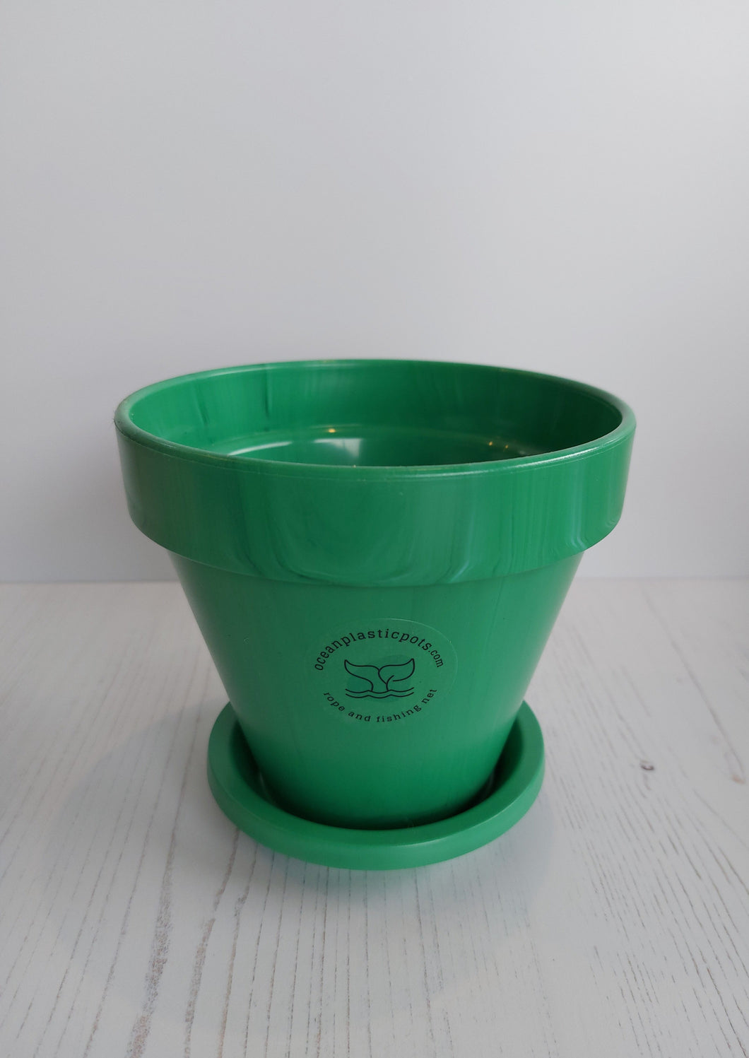 Dark Green Ocean Plastic Plant Pot